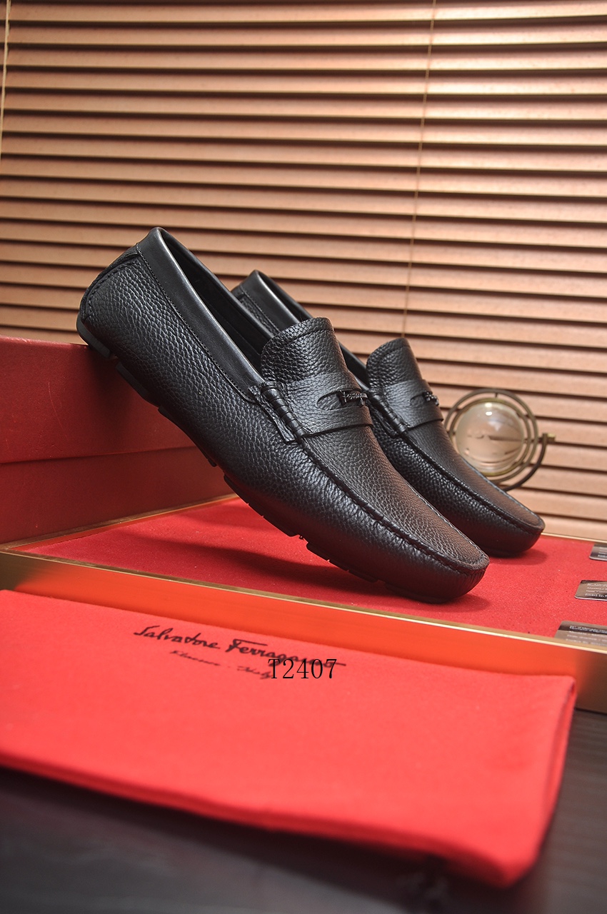 Ferragamo sz38-44 33